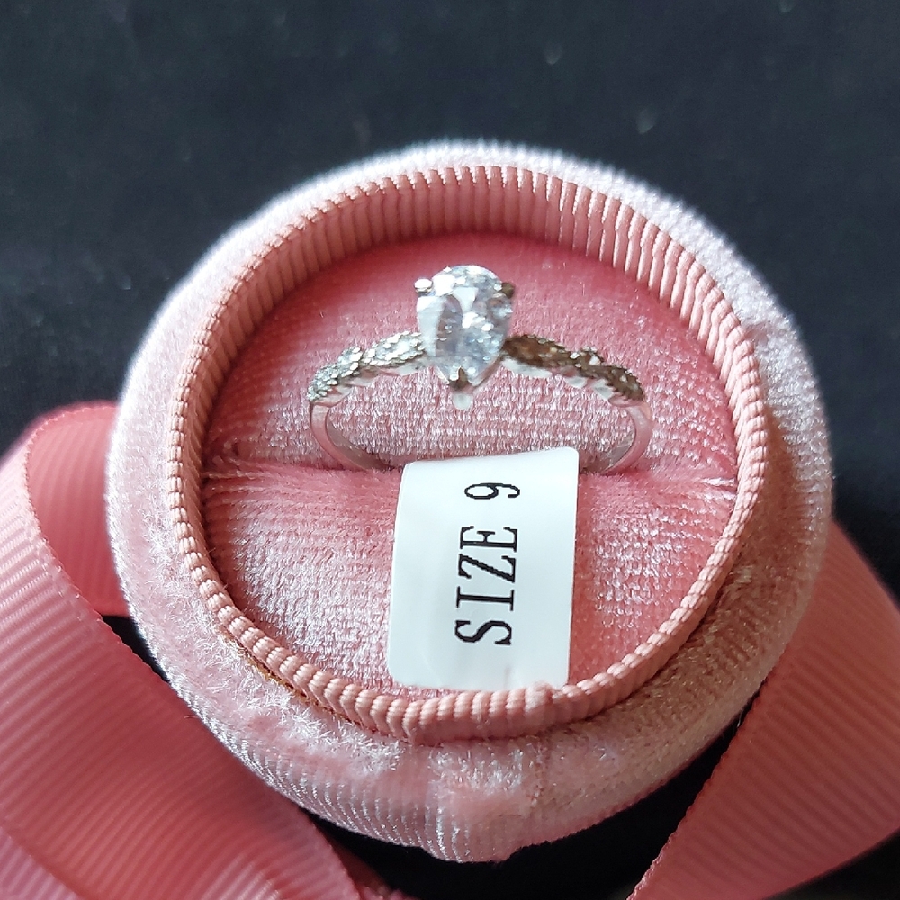 925 Silver Pear Shape Women's Ring